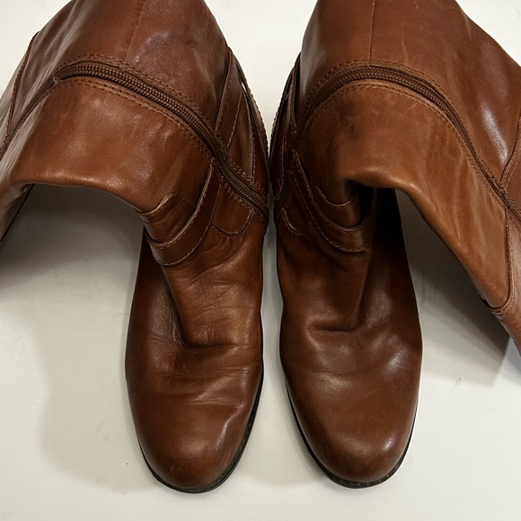 Bandolino Brown Leather Heeled Zipper Riding Boots with Buckle Size 7.5 - Picture 15 of 16